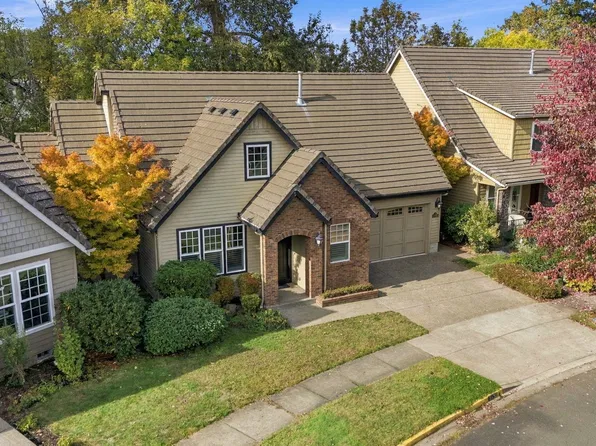 2190 Wood Duck Way, Eugene, OR 97401