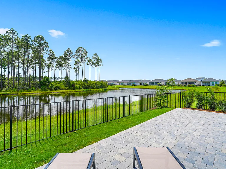 1615 Pathways Dr — Photo 46