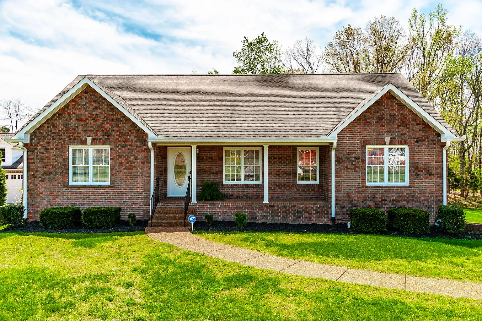 251 Allen Dr photo 1