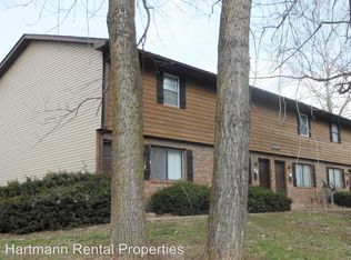 1100 Apache Dr APT 2, Collinsville, IL 62234