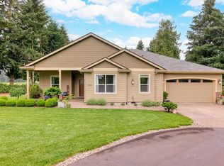 25595 S Rhoten Rd, Aurora, OR 97002