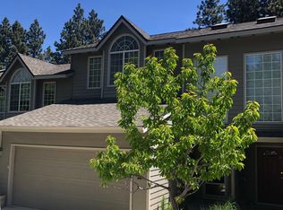 132 SW 17th St, Bend, OR 97702