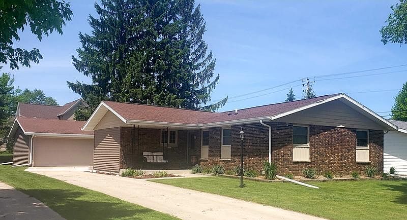 1st image of 2512 N 31st St
