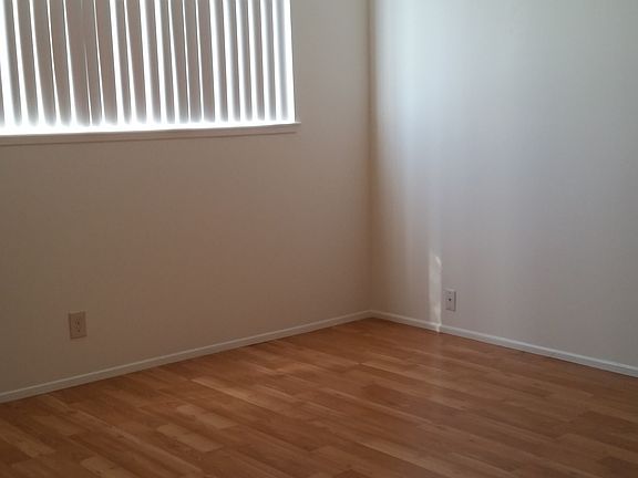 2nd image of 1296 Clinton Ave