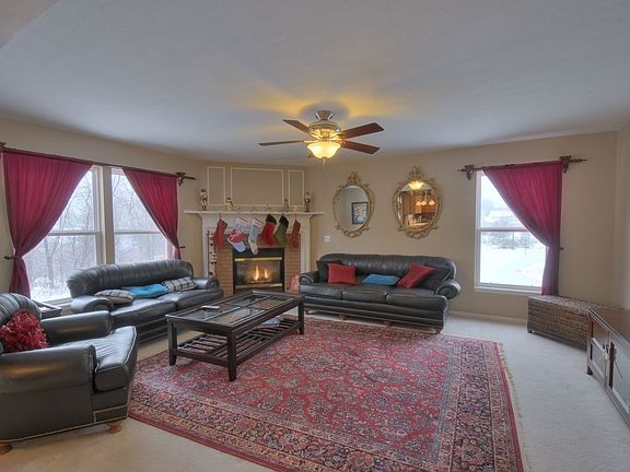 4th image of 143 Coventry Ct