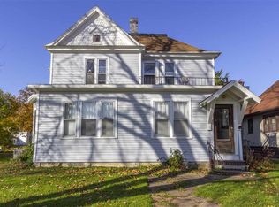1021 Grove St, Cedar Falls, IA 50613