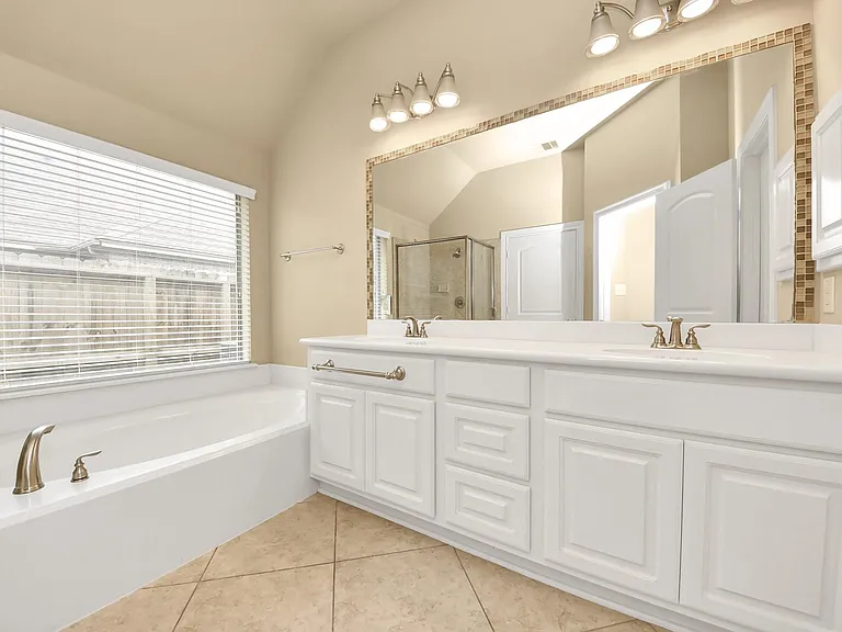 5315 Troutline Ln — Photo 13