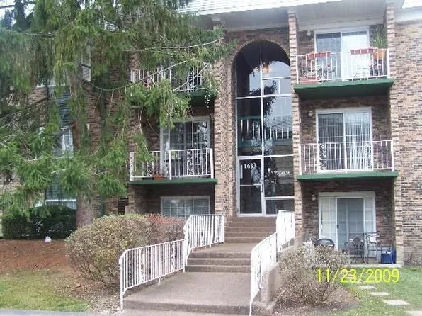 1633 N Windsor Dr #315, Arlington Heights, IL 60004
