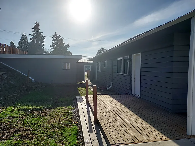700 Aberdeen Ave NE #702 — Photo 17
