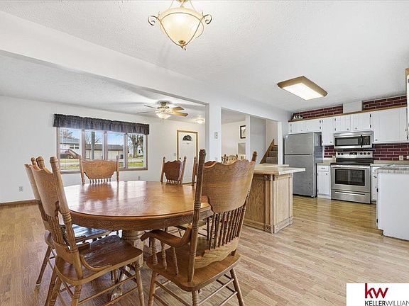 5th image of 2507 Cambridge Dr