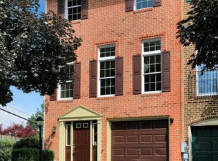 1367 Lindsay Ln, Hagerstown, MD