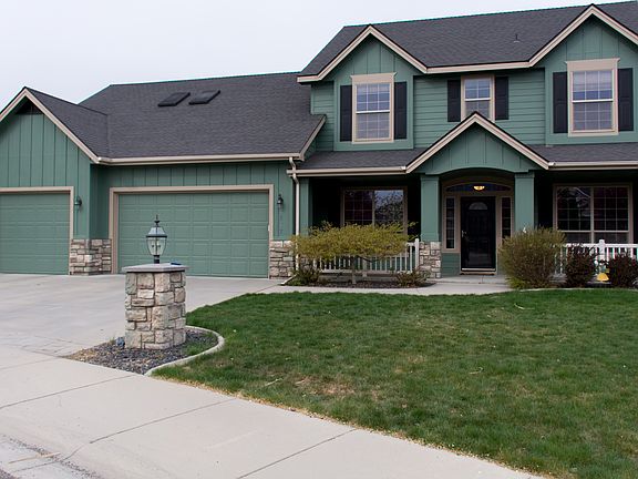 2nd photo of front of house