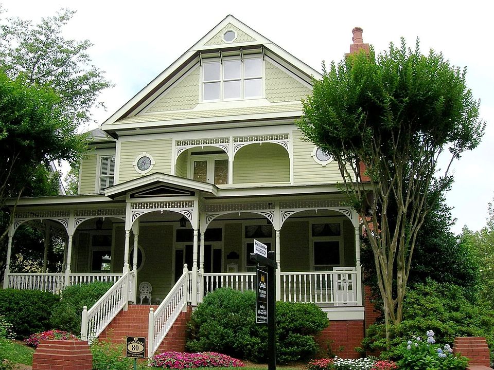 Grand Victorian!