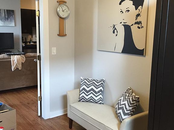 sitting area