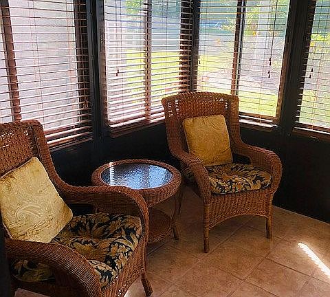 5th image of 209 High Point Dr Unit A