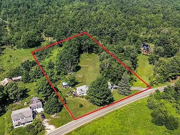 4th image of 1001 Highlands Rd