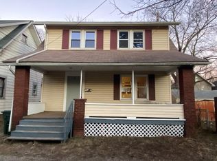 814 Milton Ct NW, Canton, OH 44708