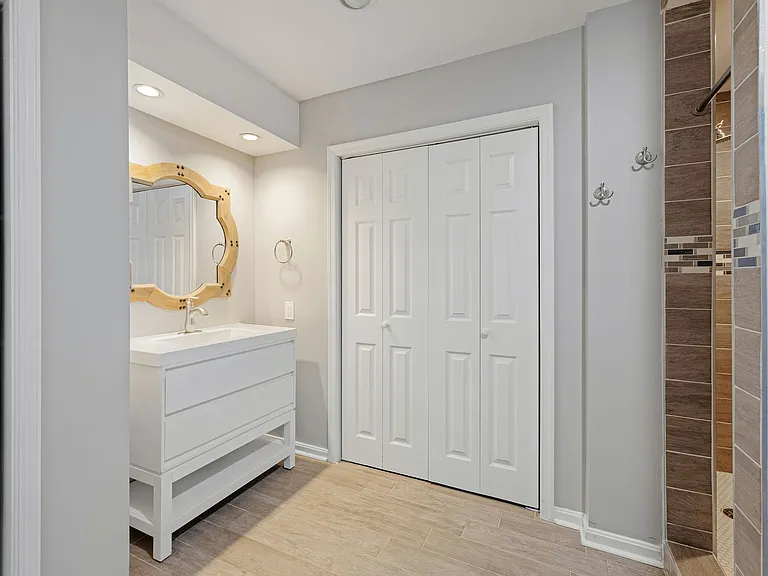 Downstairs bathroom