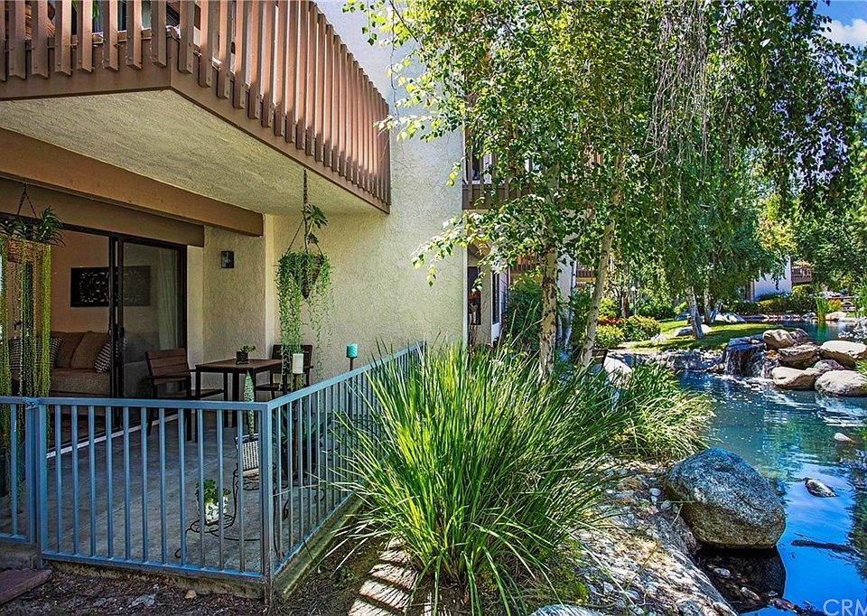 1st image of 26701 Quail Crk APT 225
