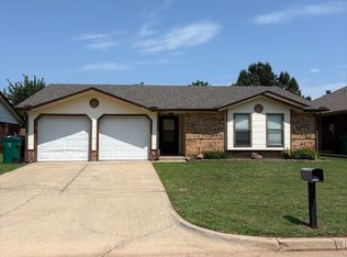 11608 Matthews Ave, Oklahoma City, OK 73162