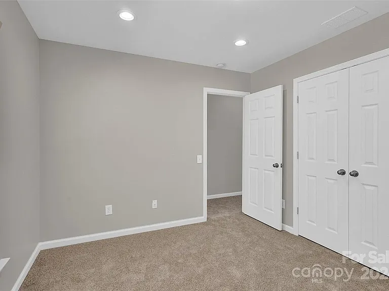 11239 Cypress View Dr — Photo 13