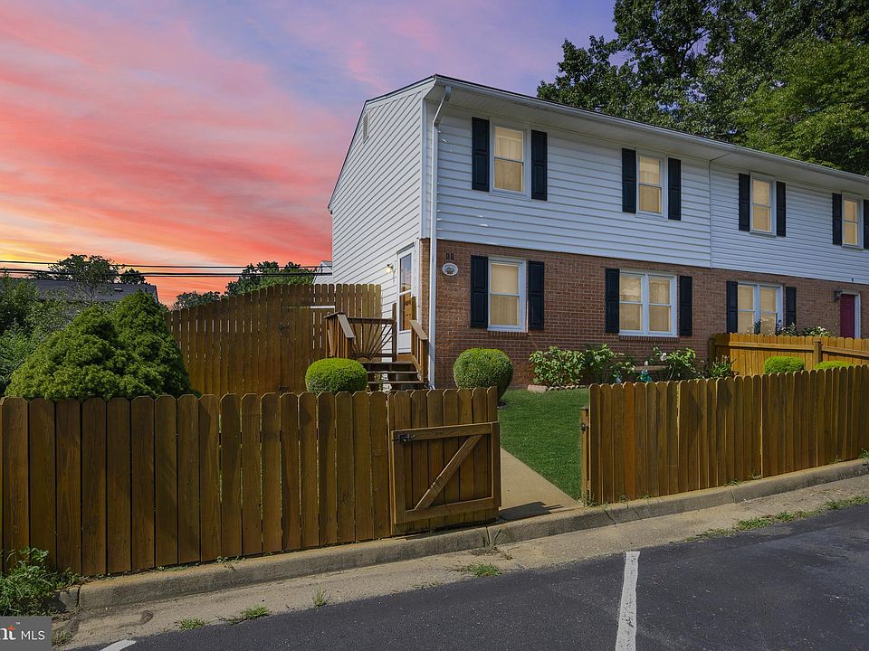 1st image of 11 Birch Ln