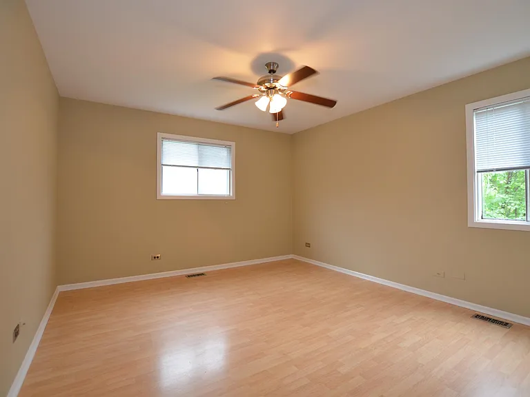 387 Amy Ct — Photo 20