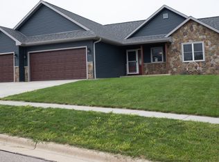 1512 Lena Ln, Fort Atkinson, WI 53538