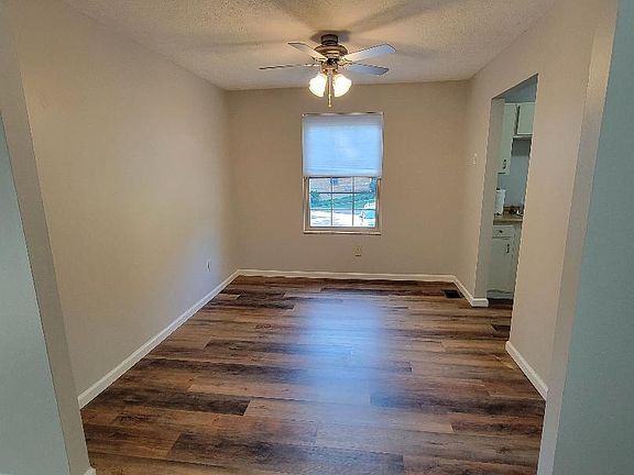 5th image of 107 Deauville Ct #107