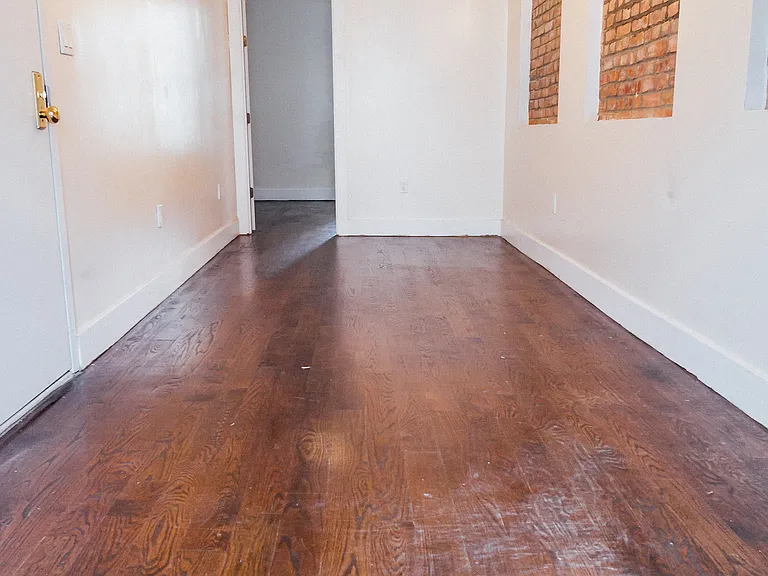 435 Bleecker St #2R — Photo 13