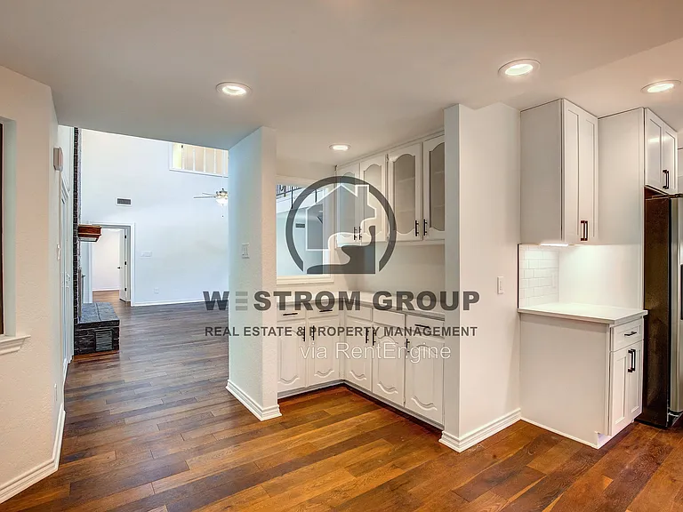307 Oakmont Dr — Photo 17