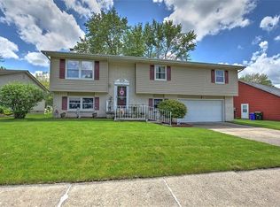 4673 White Oak Ln, Decatur, IL 62521