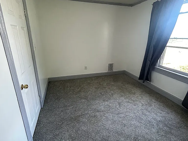 147 Emerson St #147 — Photo 25
