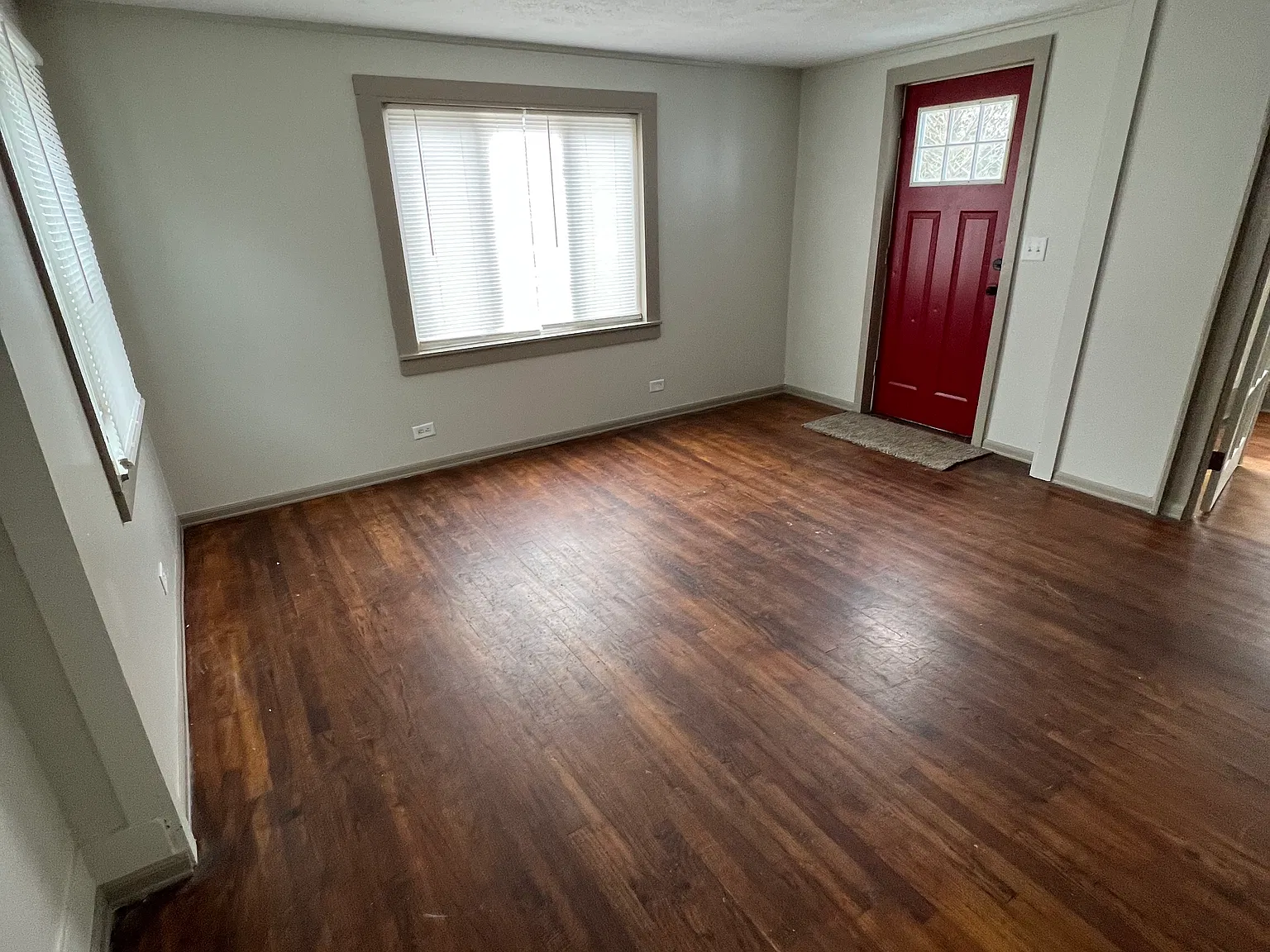 2 bed, 850 sqft, $975 — Photo 3