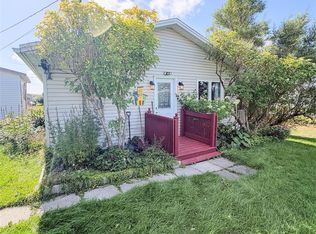 53 Park Dr, Trepassey, NL A0A4B0