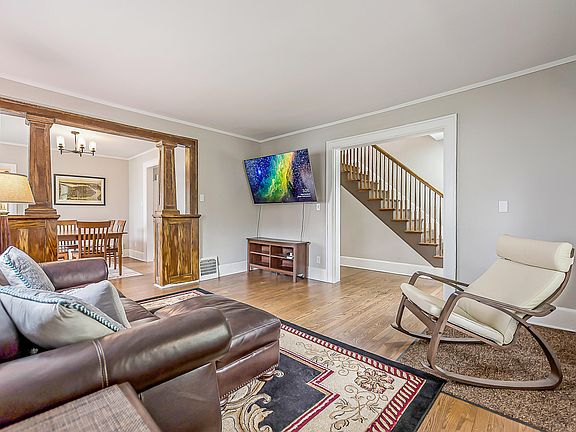 4th image of 706 S 7th St