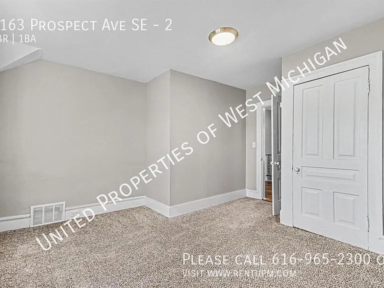 1163 Prospect Ave SE #2 — Photo 11