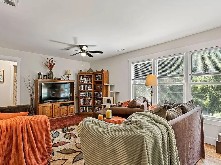 472 County Rd #A — Photo 5