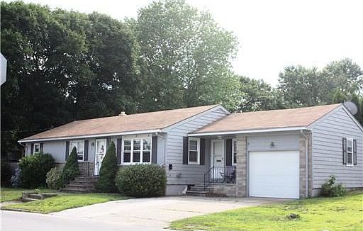 2nd image of 30 Borah St