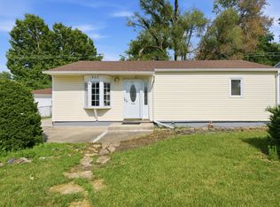 407 Laurel Ave, Romeoville, IL 60446