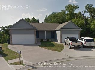 1936 S Powahatan Ct, Independence, MO 64057