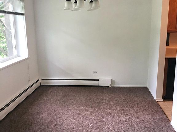 4th image of 2315 E Olive St APT 3H