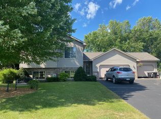 6434 263rd St, Wyoming, MN 55092