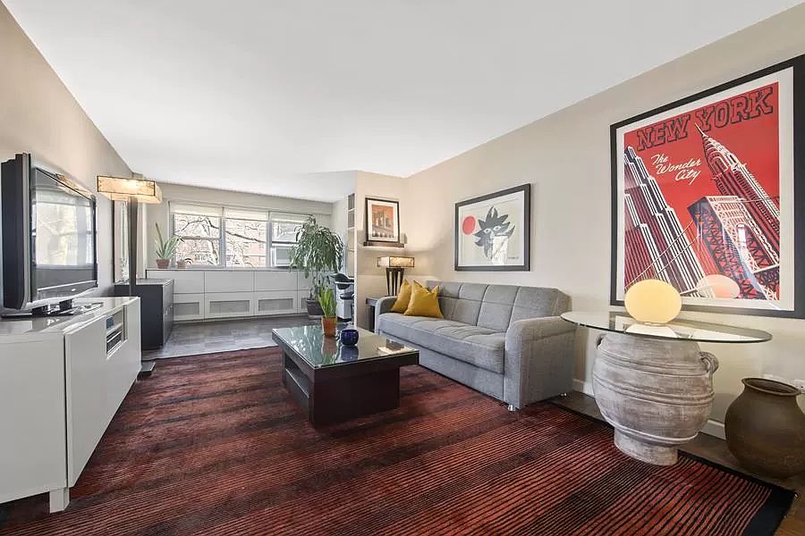 1st image of 215 Adams St APT 4B
