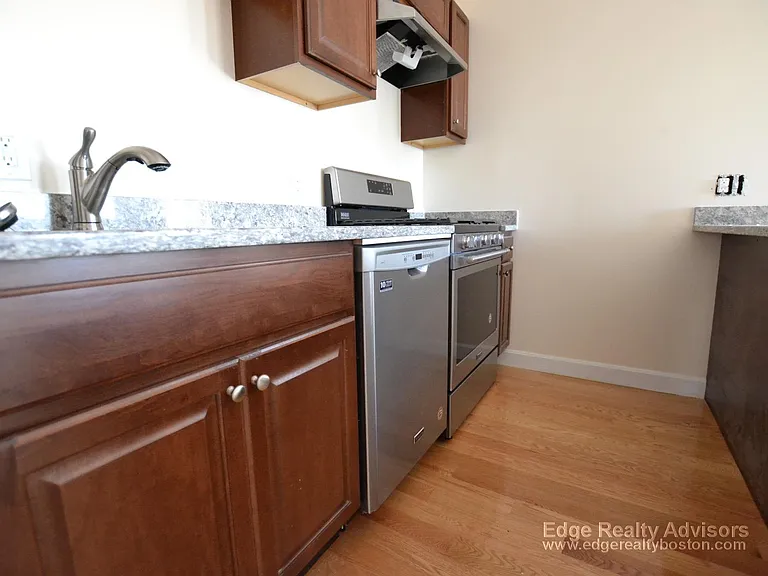 21-23 Weitz St #1 — Photo 1
