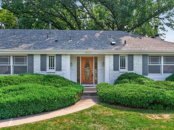 5th image of 9923 Brookside Cir