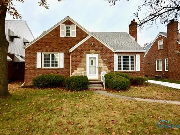 2642 Stamford Dr, Toledo, OH 43614