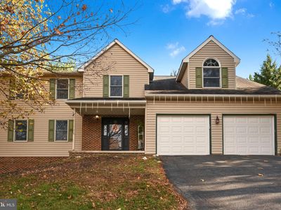 1027 Keystone Dr, Lancaster, PA, 17603