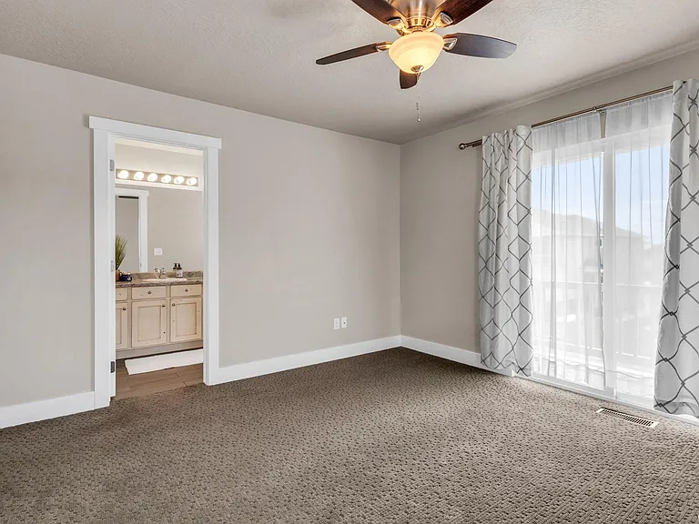 3140 W Manor View Dr — Photo 5