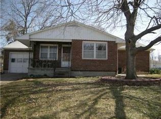 2409 Willow St, Higginsville, MO 64037